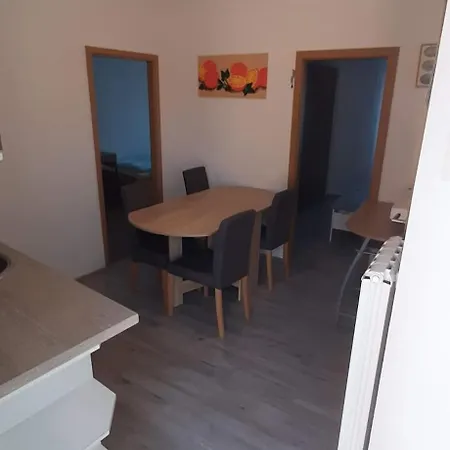 Apartma Gust * Koper